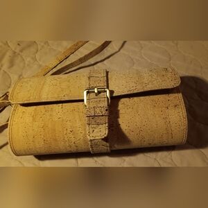 Chic Tan Women's Shoulder Bag